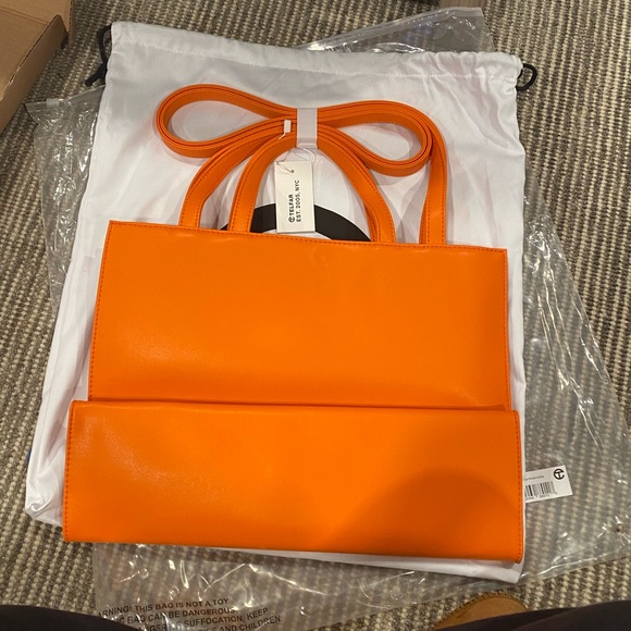 Orange Medium TELFAR bag! - Picture 3 of 7